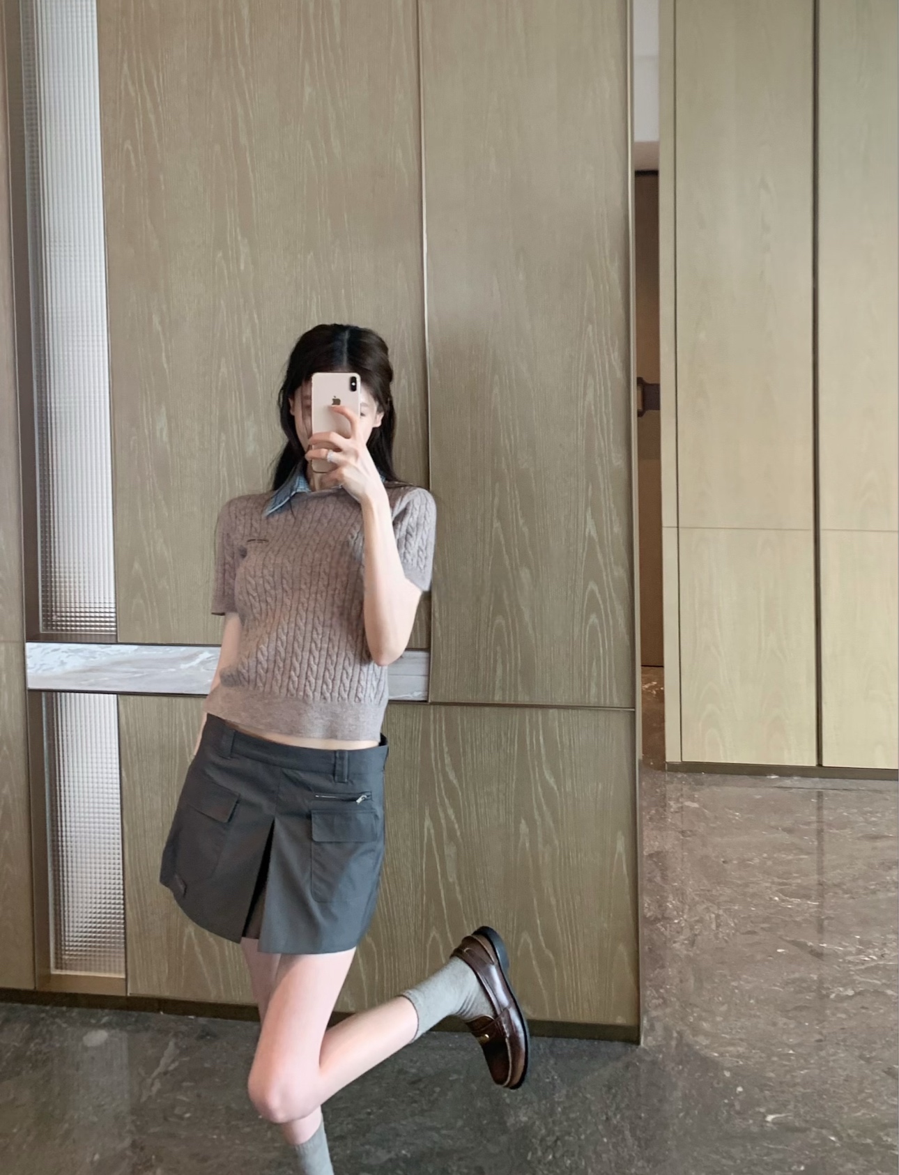 미우미우 26SS 초가을 신상 카라 니트 반팔