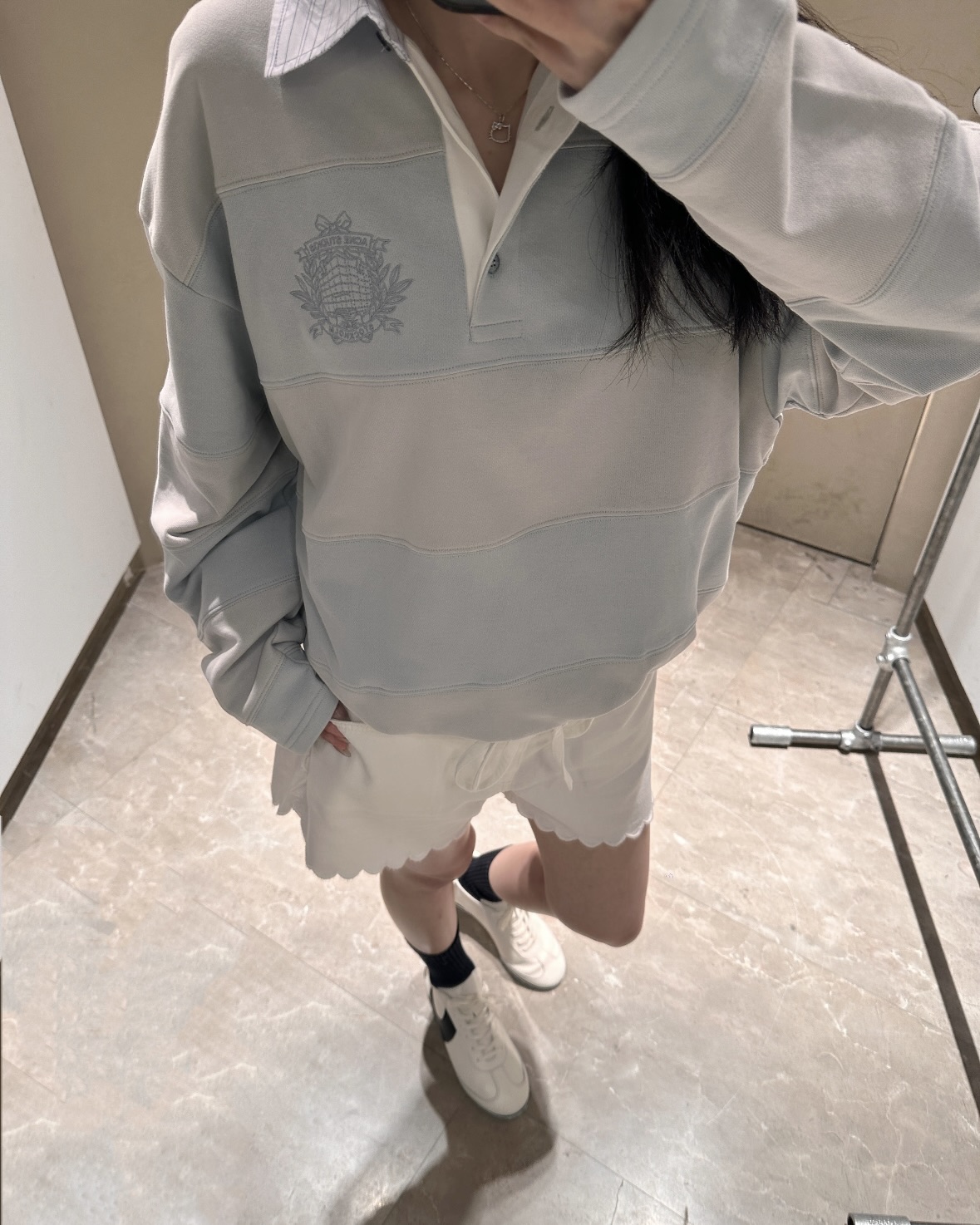 아미 26SS 가을 신상 배색 카라 티