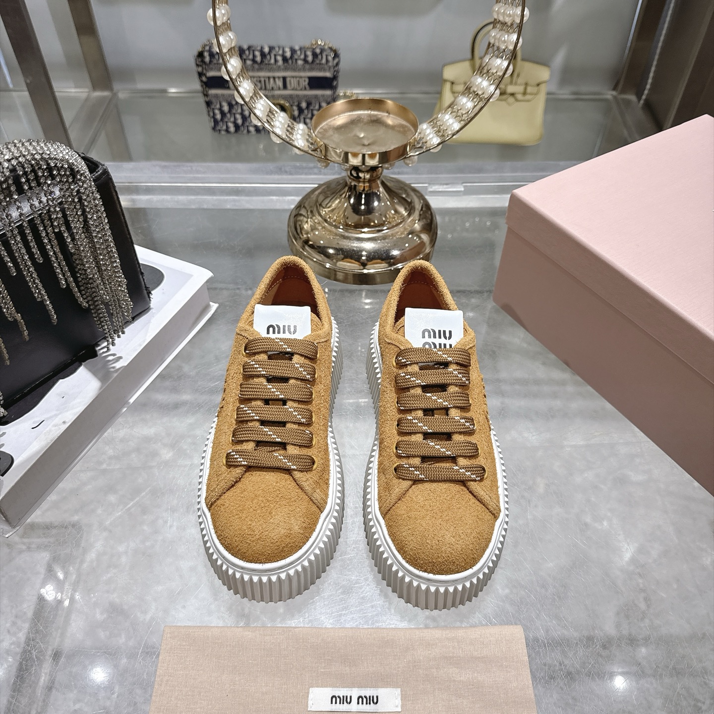 미우미우 26 신상 플랫폼 스니커즈