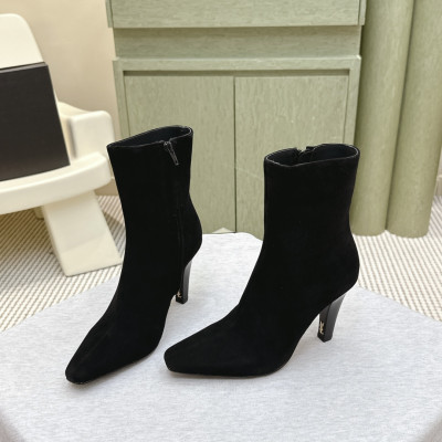 생로랑 신상 스퀘어토 힐 앵클부츠 7.5cm