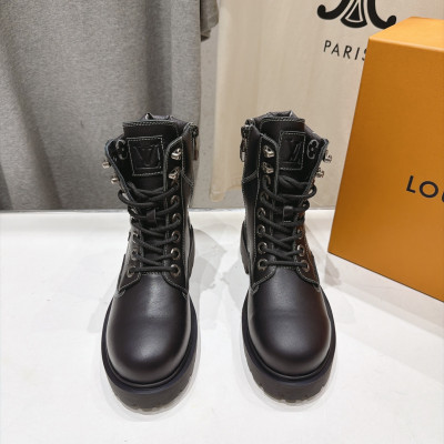 루이비통 26 신상 LV 리믹스 컴뱃 부츠
