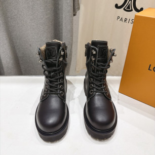 루이비통 26 신상 LV 리믹스 컴뱃 부츠