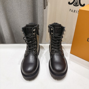 루이비통 26 신상 LV 리믹스 컴뱃 부츠