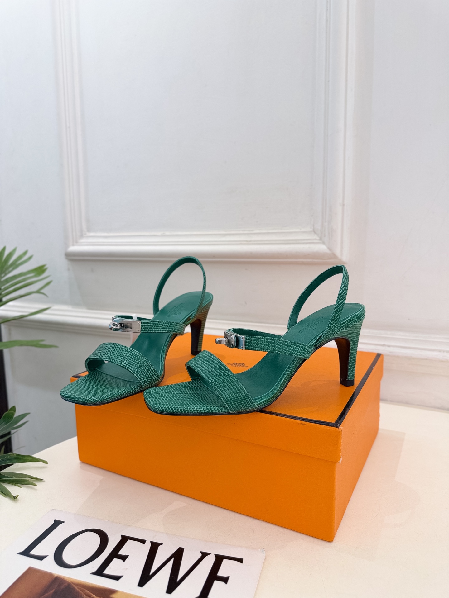 에르메스 26 신상 Glamour 힐 샌들 7.5cm