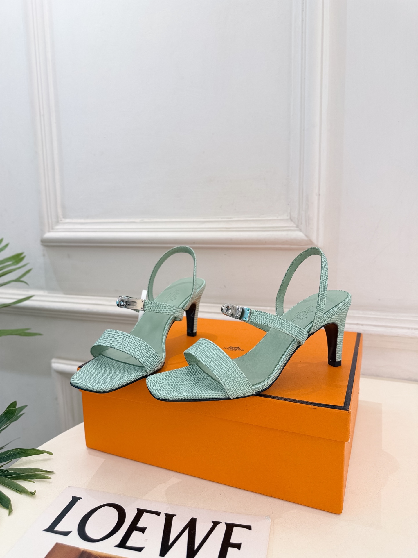 에르메스 26 신상 Glamour 힐 샌들 7.5cm