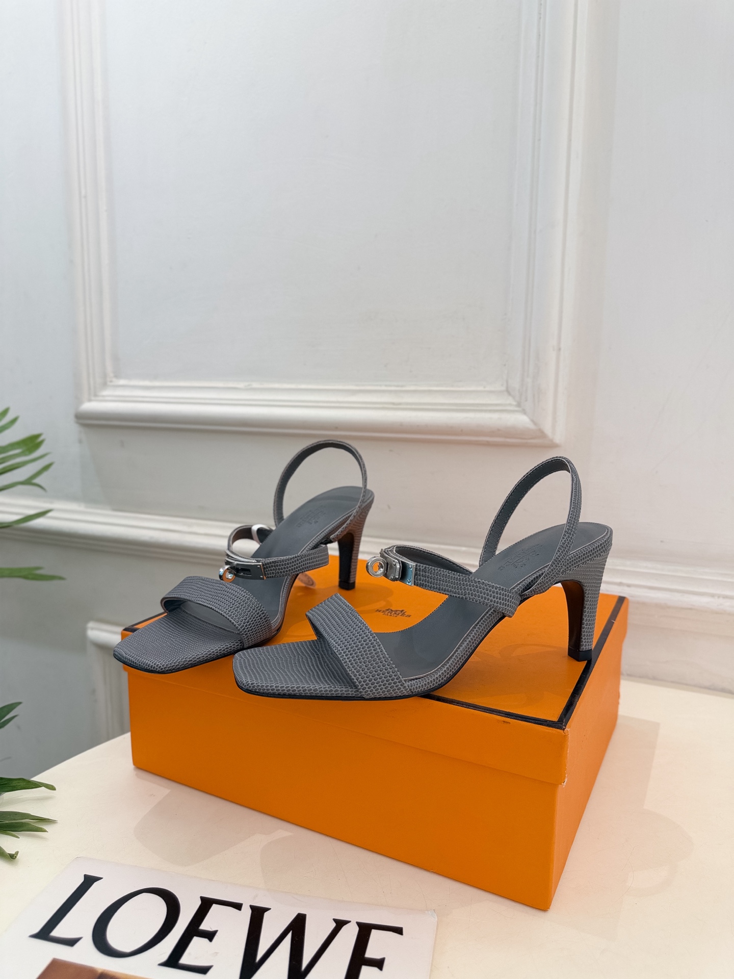 에르메스 26 신상 Glamour 힐 샌들 7.5cm
