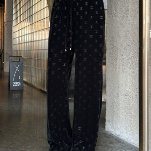 샤넬 2026FW 신상 벨벳 팬츠