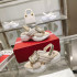 Roger Vivier 24SS 비브 런 라이트 스트라스 버클 샌들