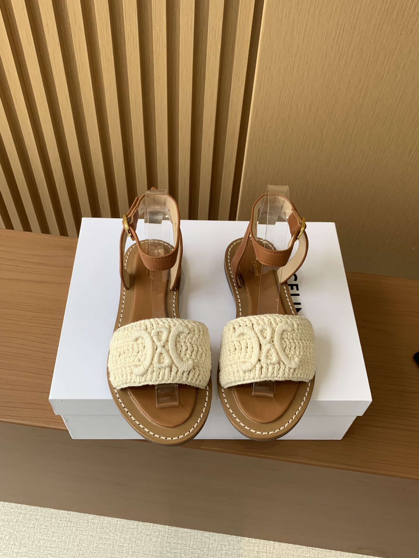 CELINE 24ss 트리오페 마크라메 림피아 샌들