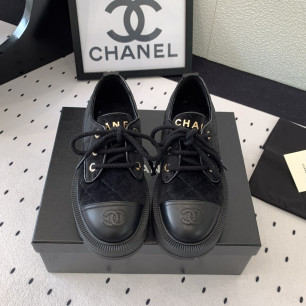 Chanel 24ss 신상 CC로고 레이스업