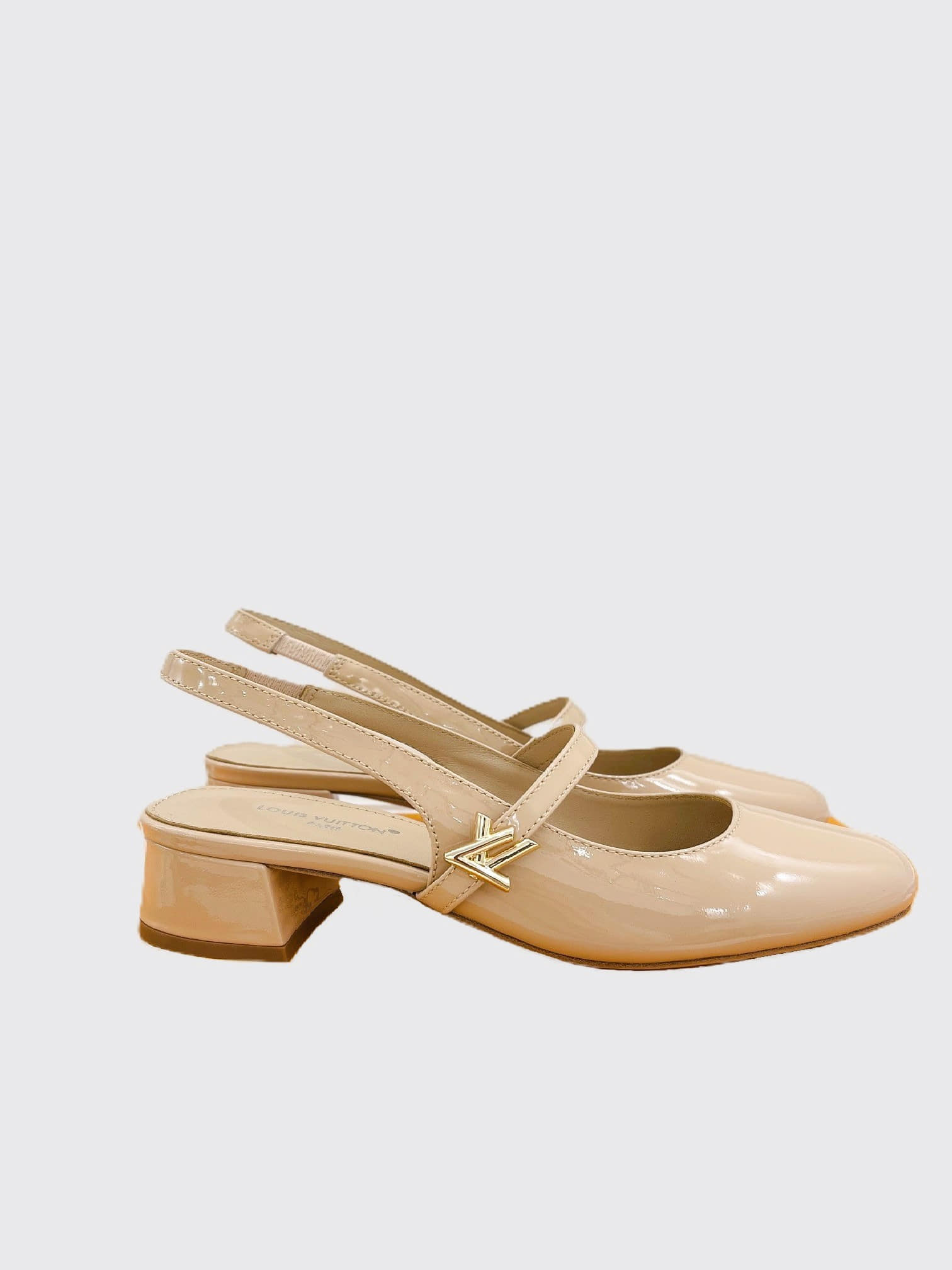 루이비통 24SS Romy 슬링백