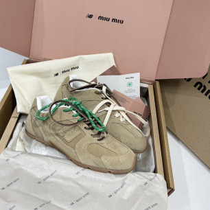 [하이앤드]Miu Miu X New Balance 530 스니커즈