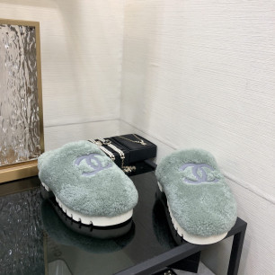 샤넬 24ss 통굽 양털 뮬